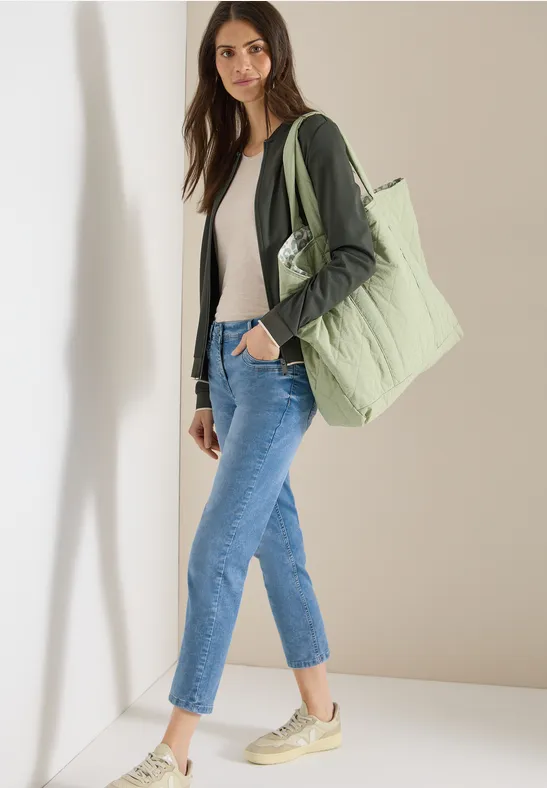 Mid-Waist Slim Leg Casual Jeans