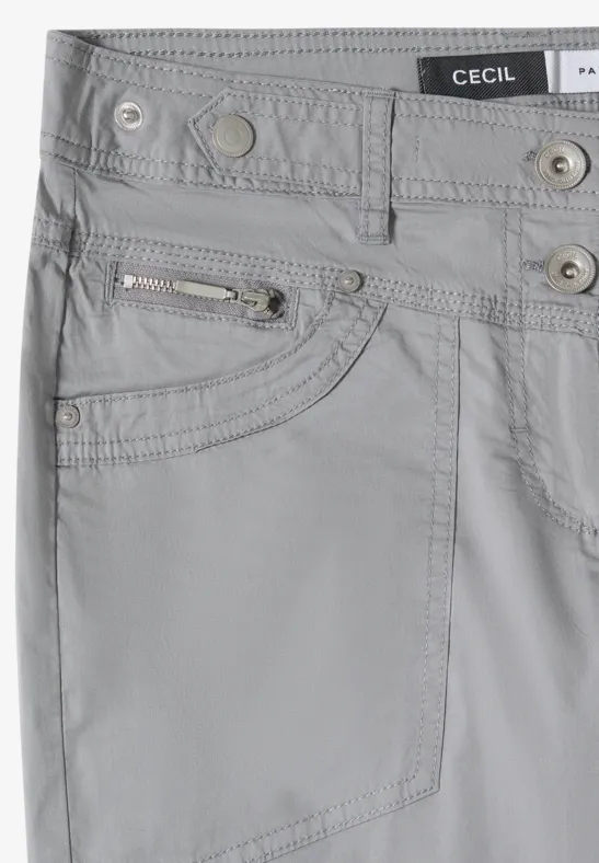Lässige Cropped Hose mit Aufschlag
