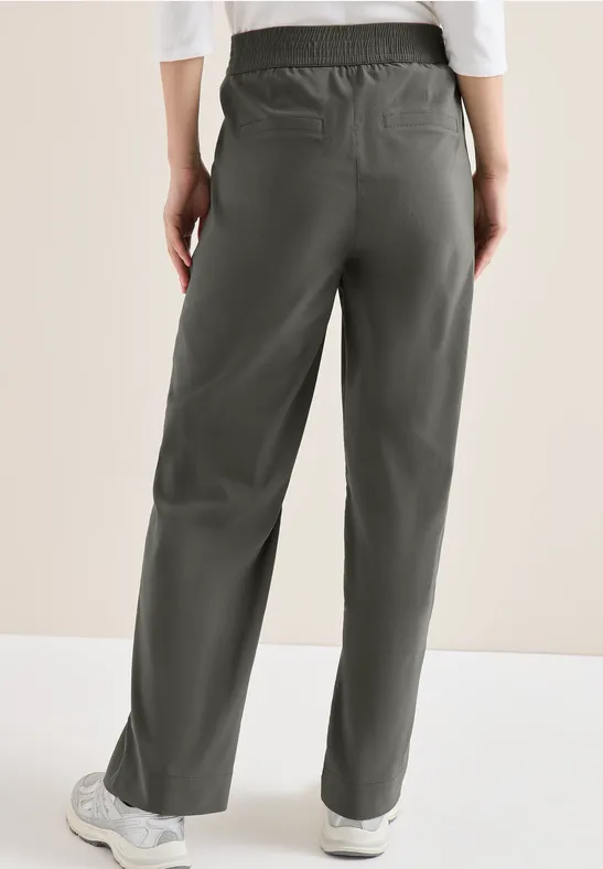 Weite Stretch-Hose mit Gummibund