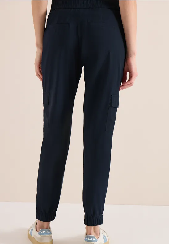 Damen Slim Leg Cargohose
