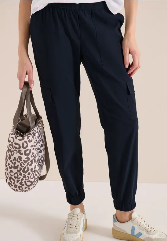 Damen Slim Leg Cargohose