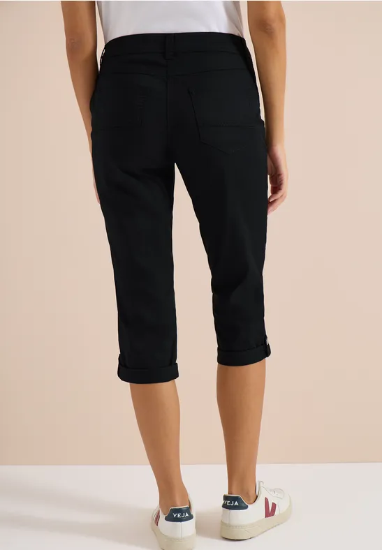 Damen Freizeithose mit Hochkrempel und Knopfdetail