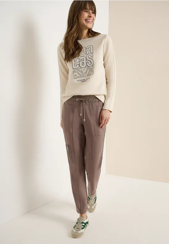 Lässige Hose mit Mid-Waist und schmalem Bein