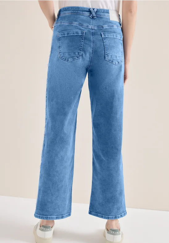Weit geschnittene High Waist Jeans