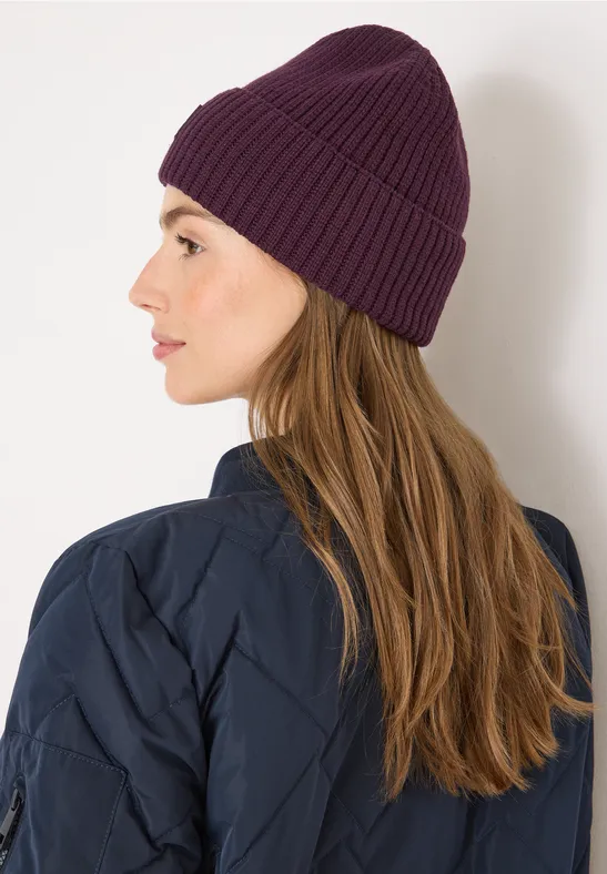 Rippstrick-Beanie mit Logo-Patch