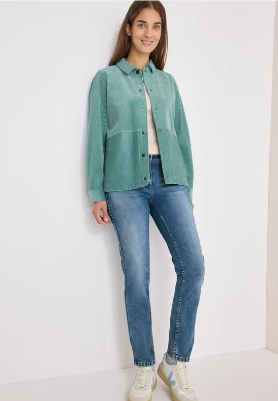 Schmal geschnittene Charlize Jeanshose
