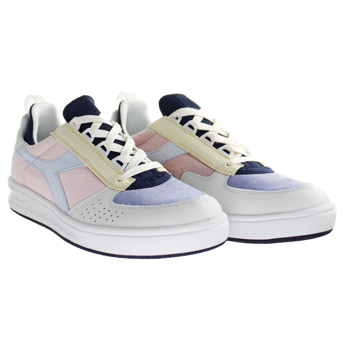 B.Elite Low-Top aus Materialmix