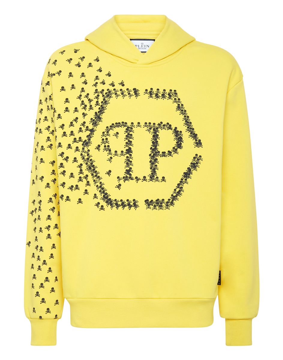 Kultiger Kapuzenpullover mit Totenkopf-Motiv