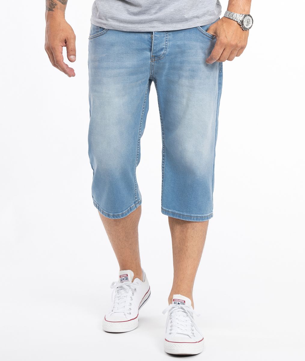 Distressed Denim Shorts mit Knopfleiste