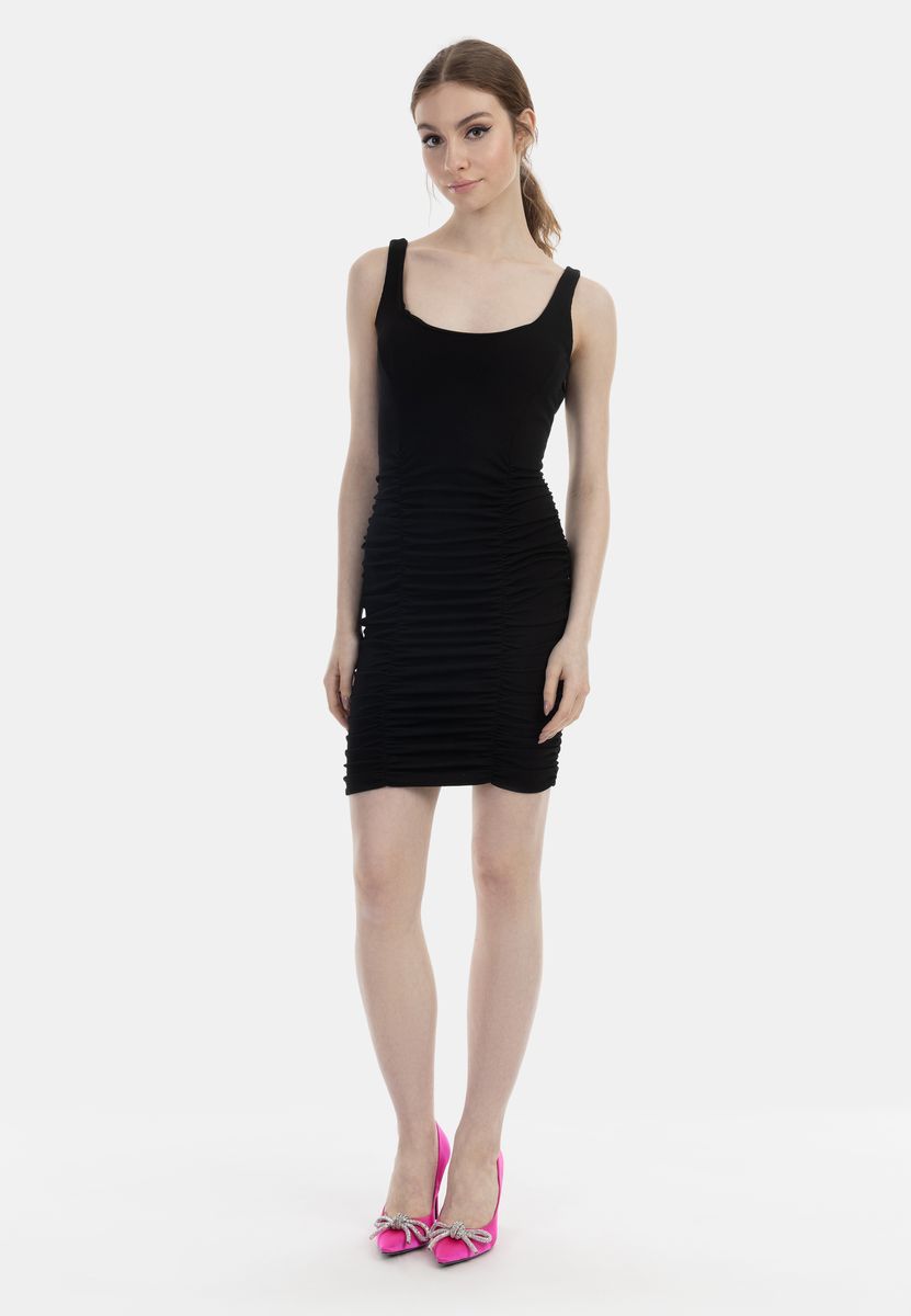 Gerafftes Mini-Jerseykleid mit Rippenstruktur