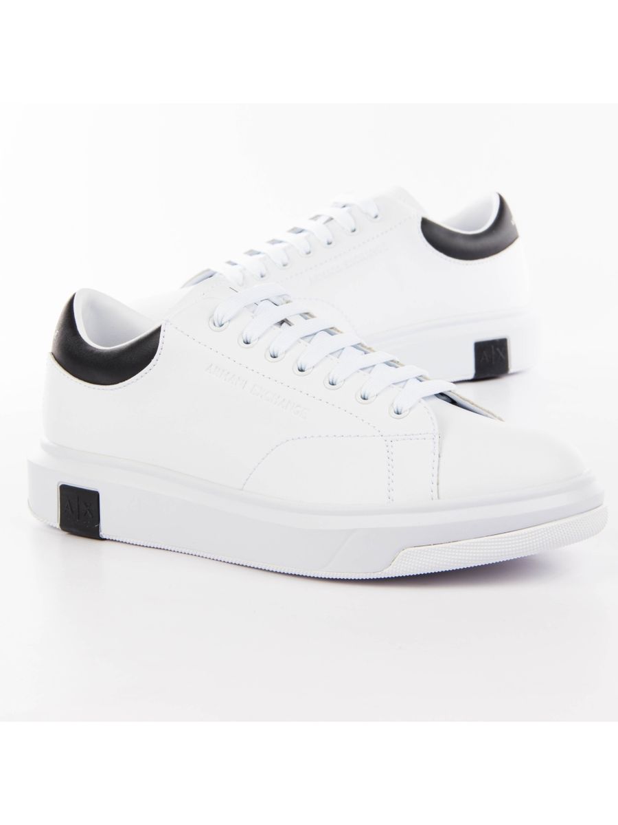 Minimalistische Low-Top Plateau-Sneaker