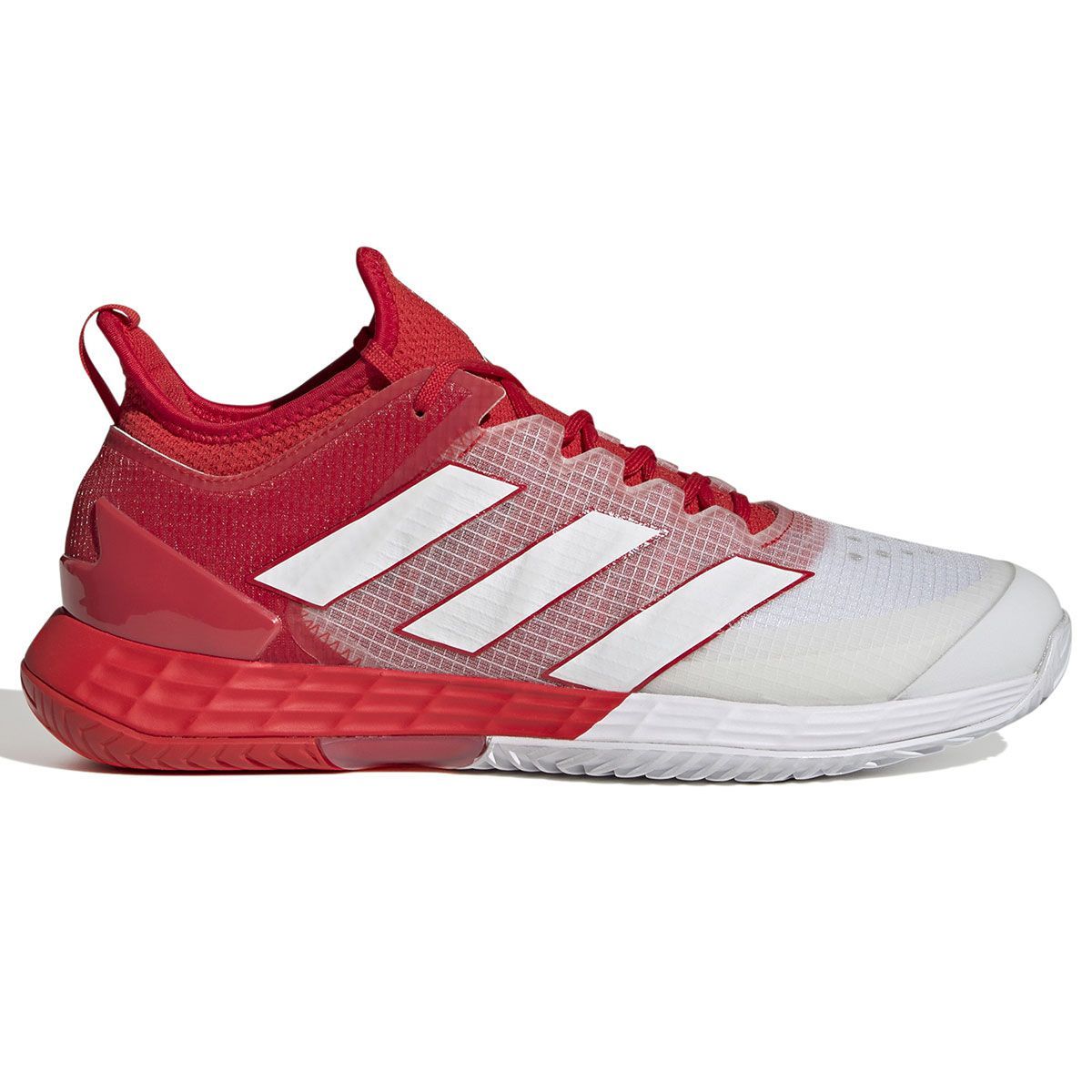 Roter und weisser Performance-Tennisschuh