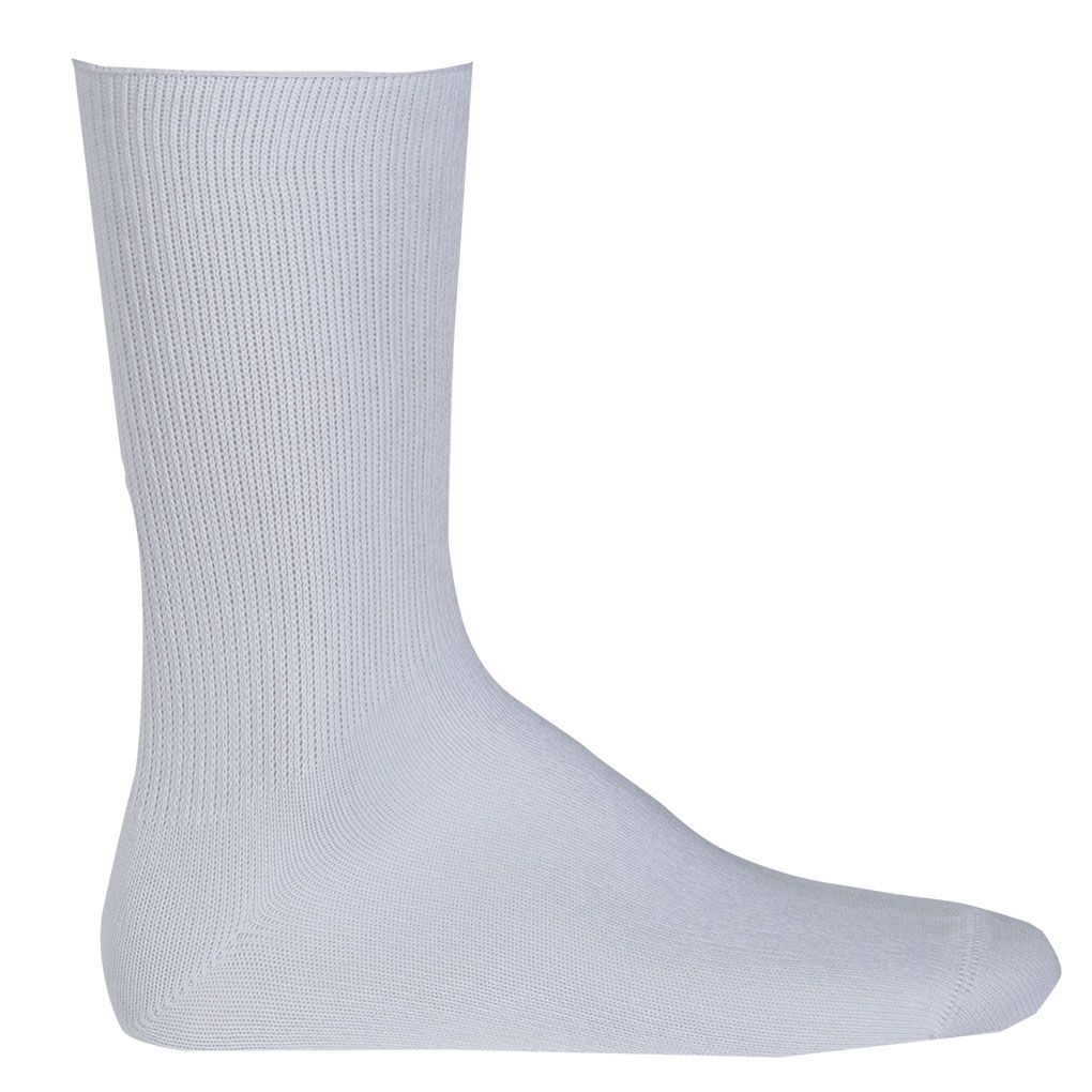 Weiße gerippte Socken bis zur Mitte der Wade