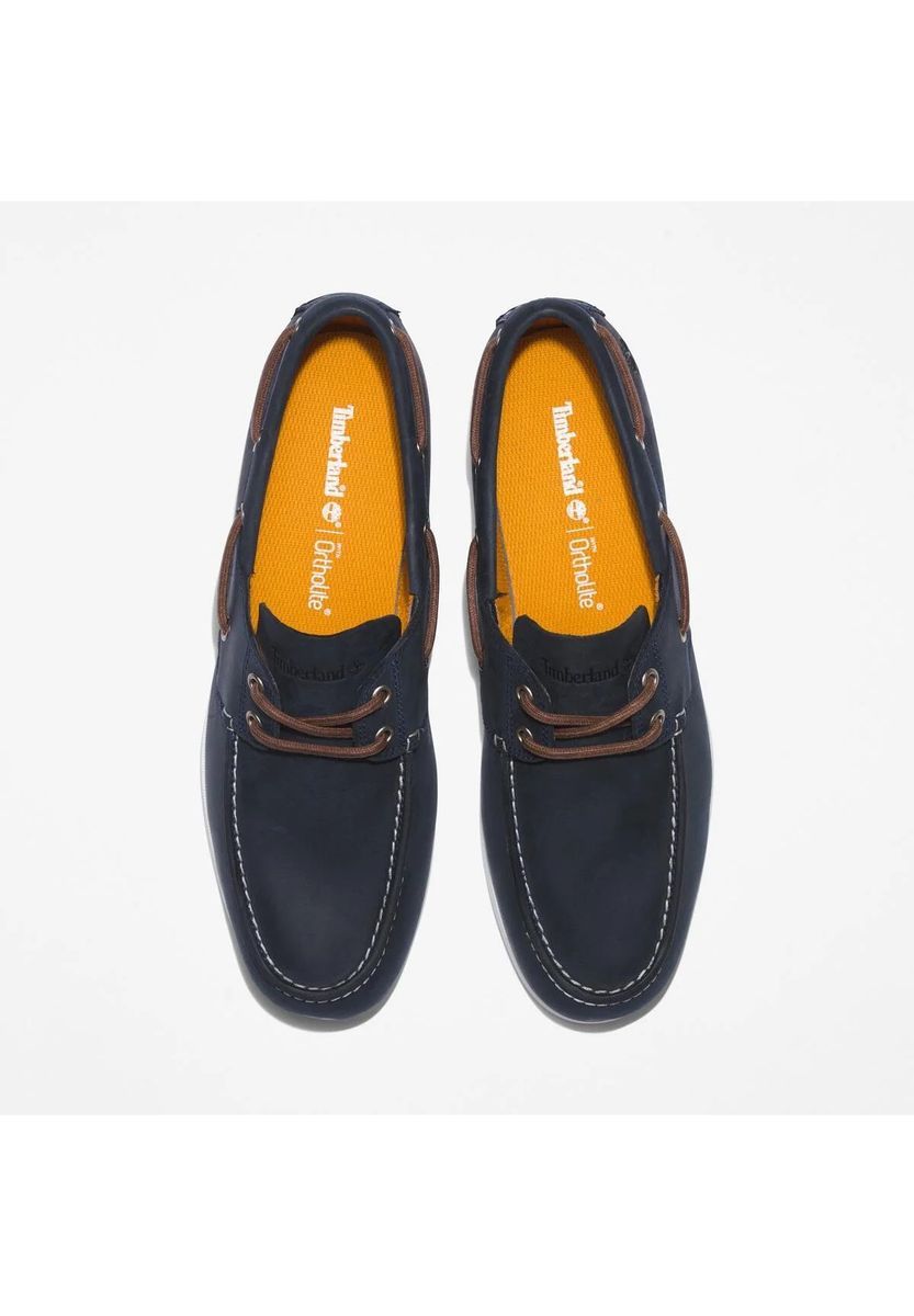 Klassischer Leder Bootsschuh in Marineblau