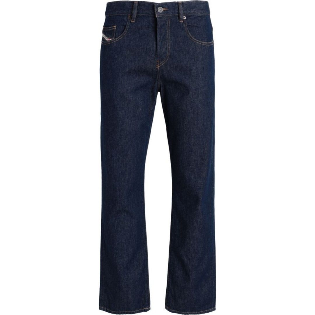 Dunkelblaue Jeans