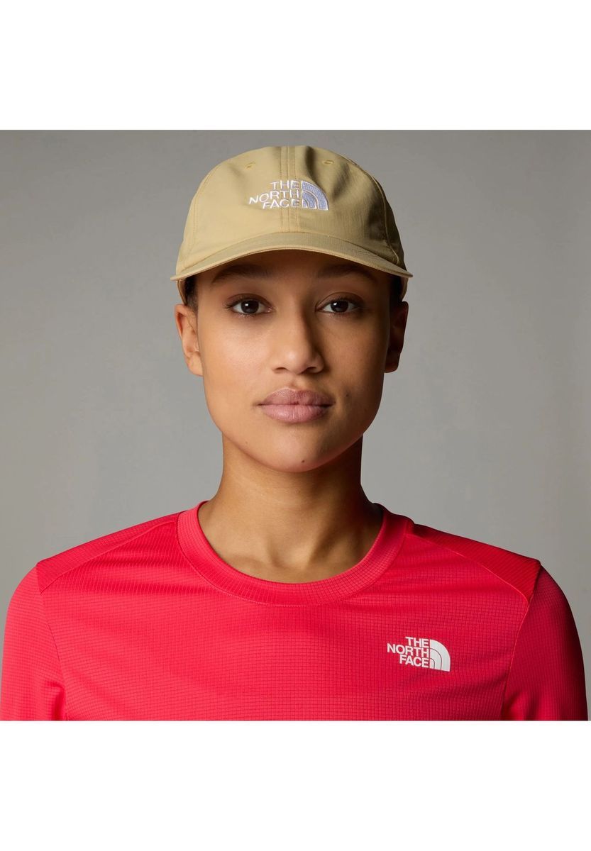 Leichte beige Baseballkappe