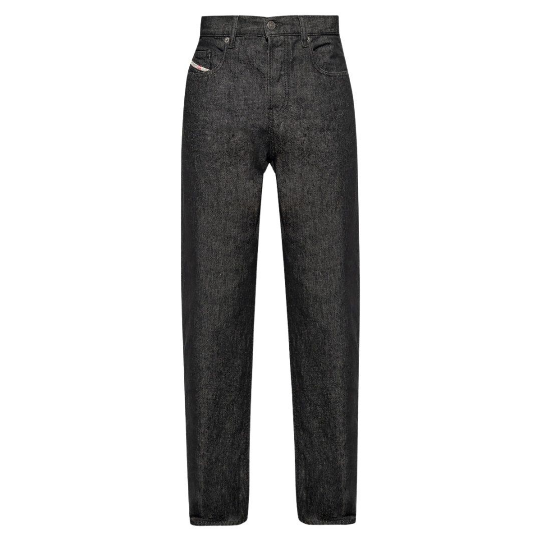 Schwarze Jeans mit geradem Bein und Relaxed Fit