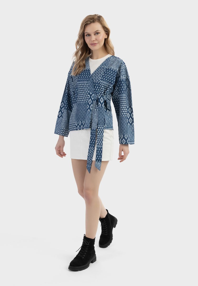 Wickeljacke mit Patchwork-Muster