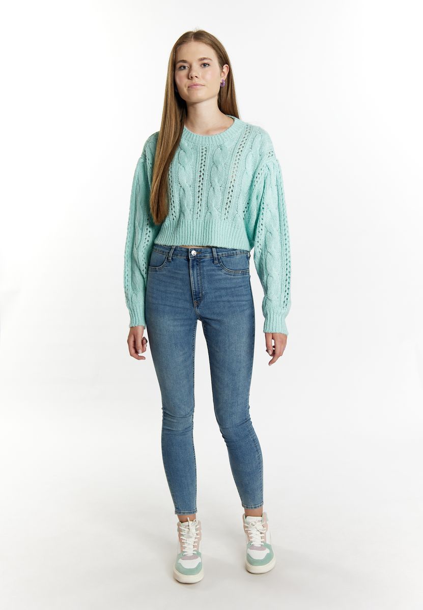Kurzer Zopf- und Lochstrickpullover