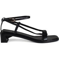 Minimalistische Riemchensandalen mit Knöchelriemen
