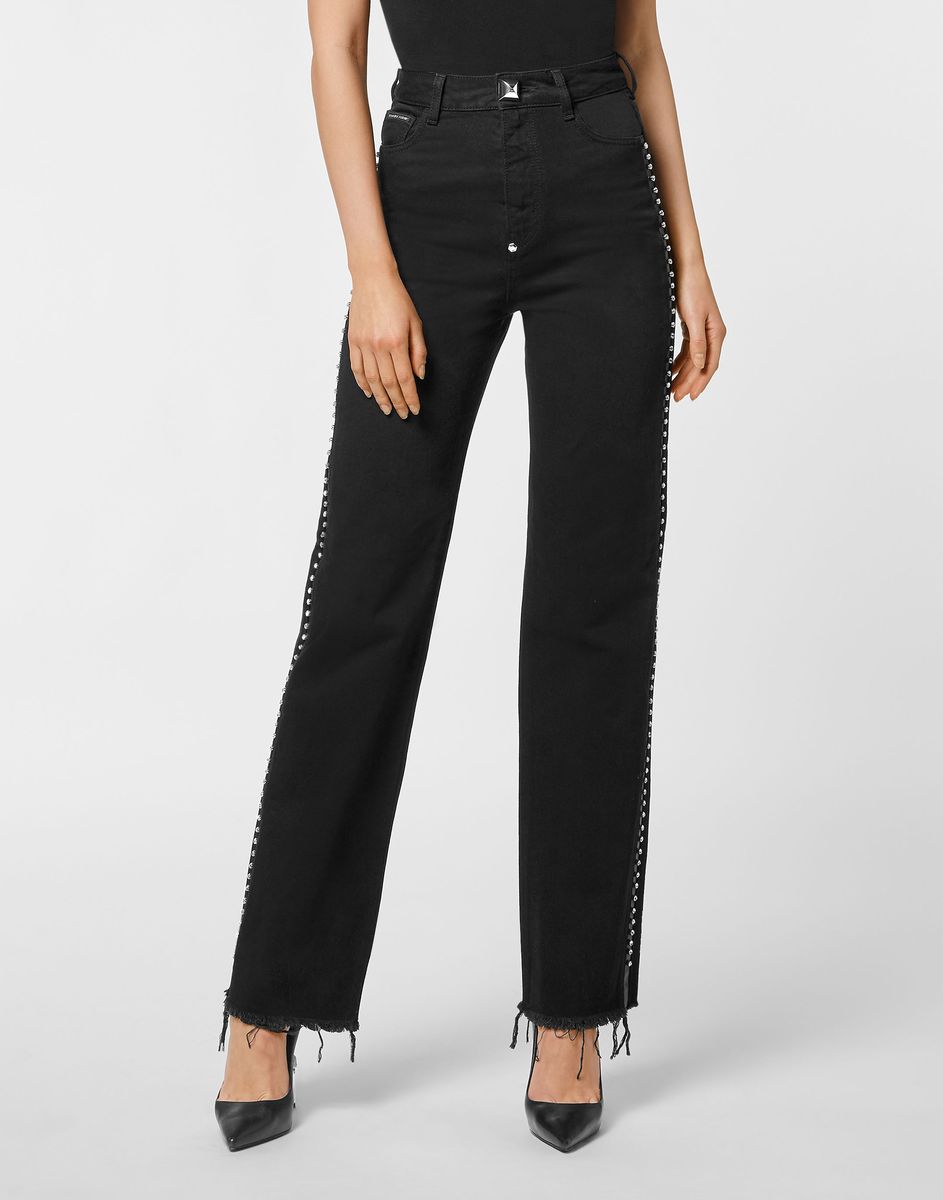 Weit geschnittene Jeans mit Nieten