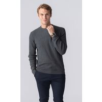 Klassischer Zopfmuster-Pullover