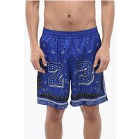 Blaue Badeshorts mit Bandana-Print