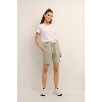 Shorts Regular fit green