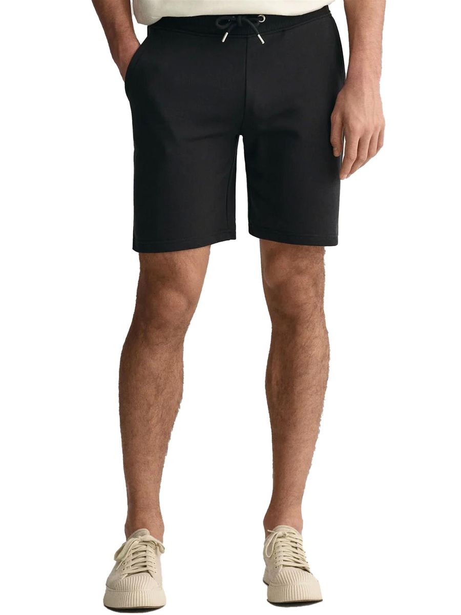 Klassisch geschnittene Sweatshorts aus Baumwollmischung
