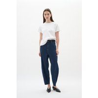 Jeans mit entspannter Passform und gebogenem Bein
