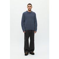 Blauer Zopfmuster-Rundhals-Wollpullover