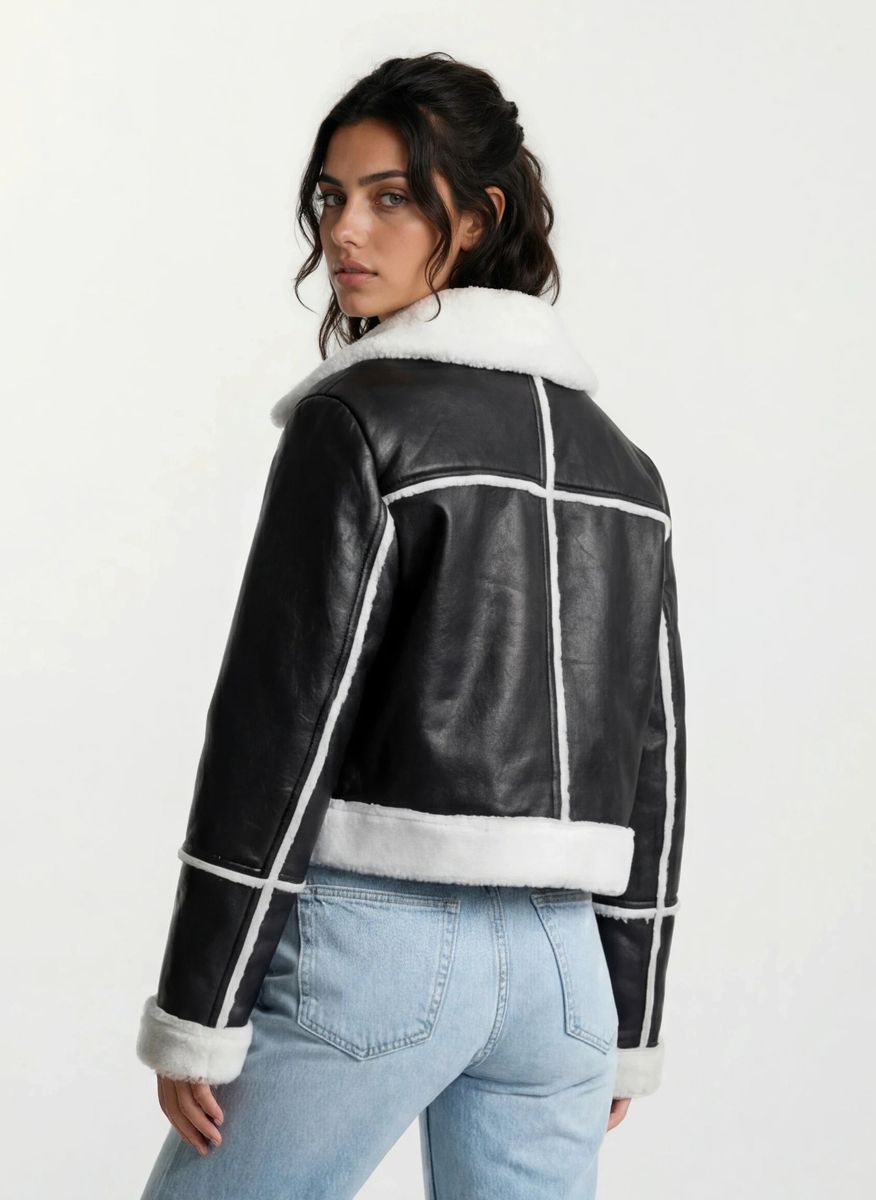 Kurze Pilotenjacke mit Teddyfell