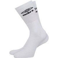 Klassische weiße Umbro Sportsocken
