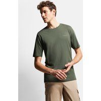 Basic T-Shirt mit moderner Passform