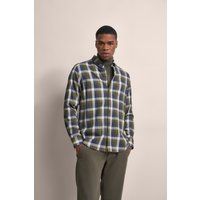 Modernes kariertes Button-Down-Hemd