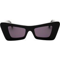 Schwarze, markante Cat-Eye-Sonnenbrille mit dickem Rahmen