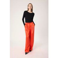 Hochtaillierte Hose mit weitem Bein