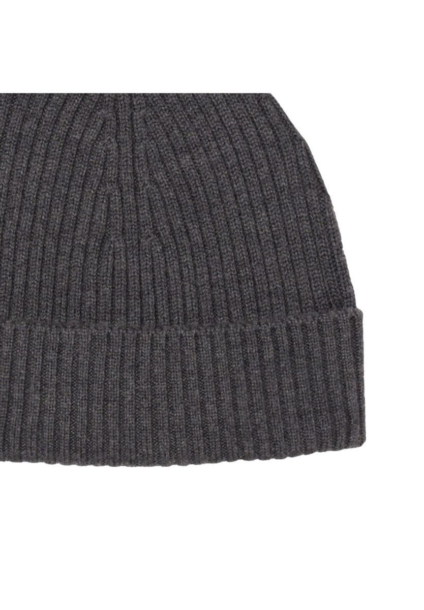 Gerippte Wollmütze mit Logo-Patch