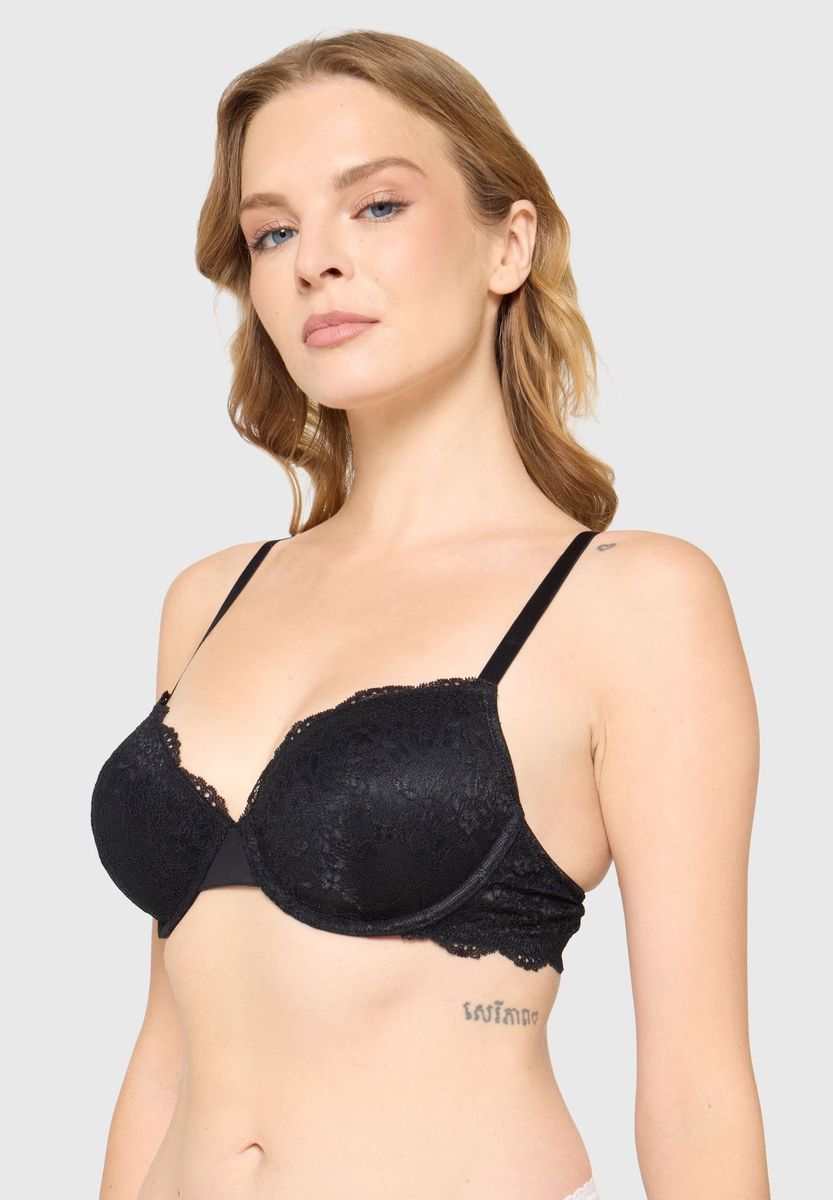 Gepolsterter BH mit Spitze und Bügel