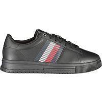 Essentielle flache Turnschuhe