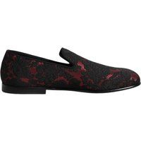 Schwarze und rote Slipper mit Spitzenmuster