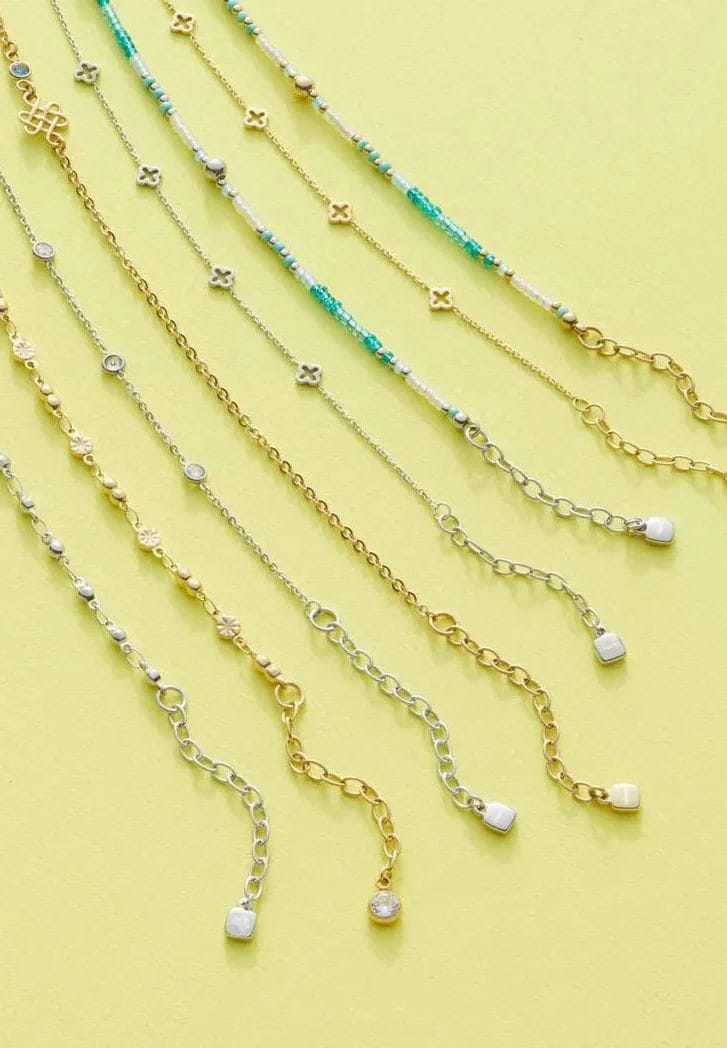 Bead-Fußkettchen mit goldenen Akzentperlen