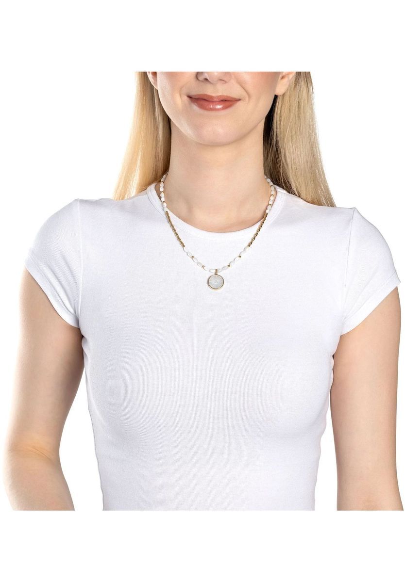 Zarte Halskette mit Perlen und Goldakzenten