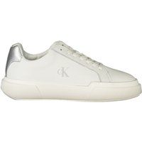 Modische weiße Sneaker