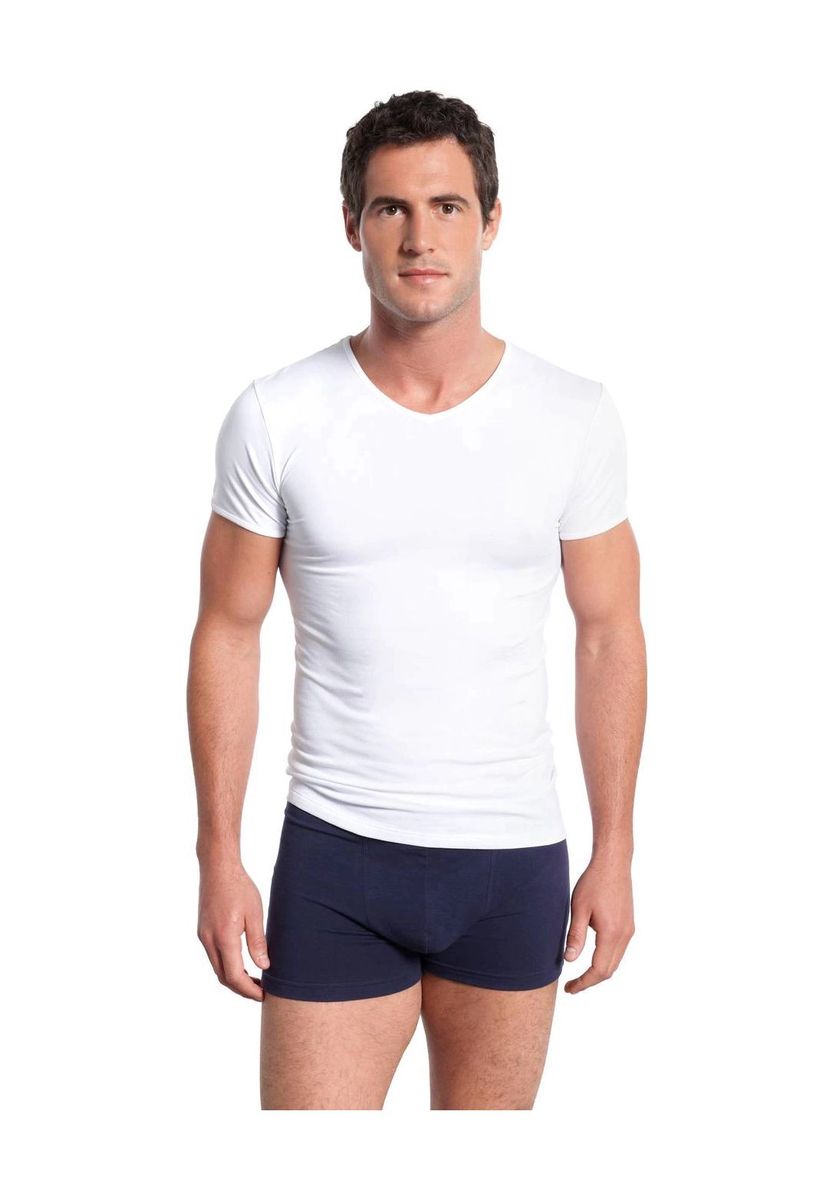 Figurbetontes Unterhemd mit V-Ausschnitt