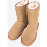 Winterstiefel aus Wildleder mit Schaffellfutter