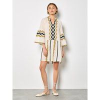 Besticktes Mini-Kleid mit Glockenärmeln