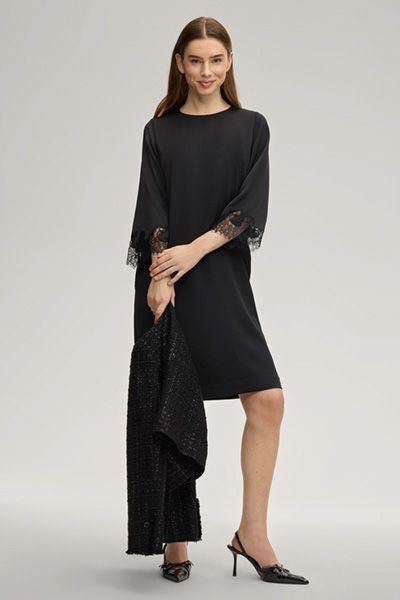 Dancia Schwarzes Etuikleid mit Dreiviertelärmeln und Spitzenbesatz