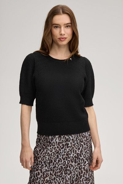 Someday Kylie Schwarzer Kurzarm Strickpullover mit Puffärmeln