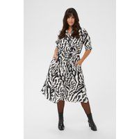 Hemdblusenkleid mit abstraktem Muster und Gürtel